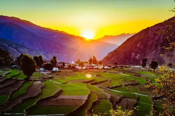 3 Nights / 4 Days Uttarakhand Tour | A Short Himalayan Getaway
